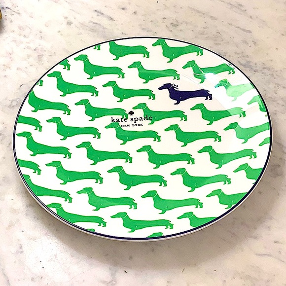 KATE SPADE LENOX WICKFORD DACHSHUND GREEN ACCENT LUNCHEON PLATE NEW 9 IN… - Picture 1 of 6